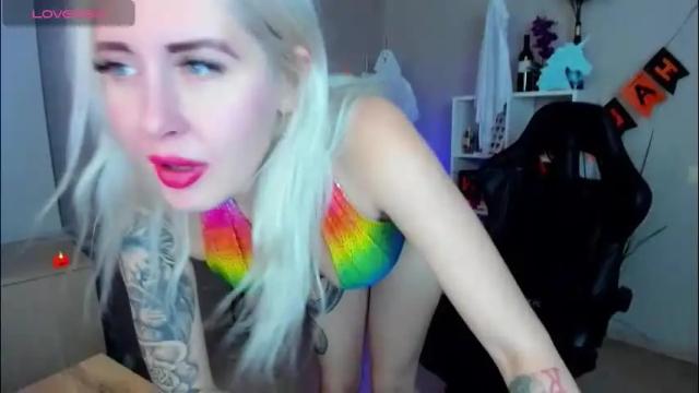 Image 8 of nastasya_cute Stream on Chaturbate on 4 days ago