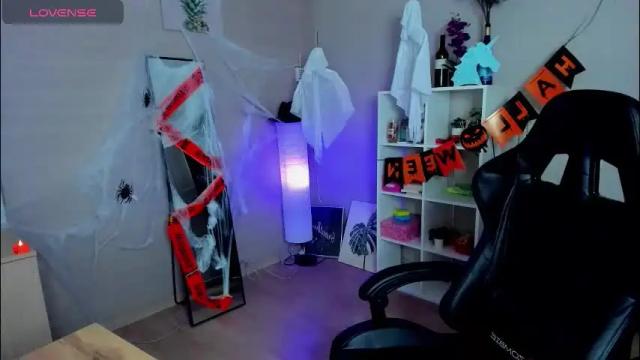 Image 6 of nastasya_cute Stream on Chaturbate on 1 day ago