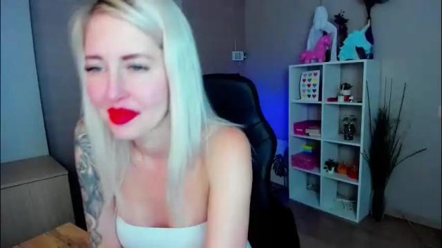 Image 3 of nastasya_cute Stream on Chaturbate on 1 month ago