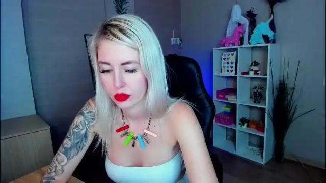 Image 6 of nastasya_cute Stream on Chaturbate on 1 month ago