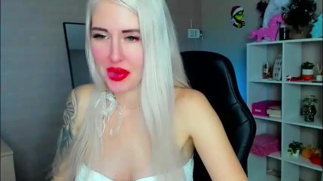 Image 7 of nastasya_cute Stream on Chaturbate on 16 days ago
