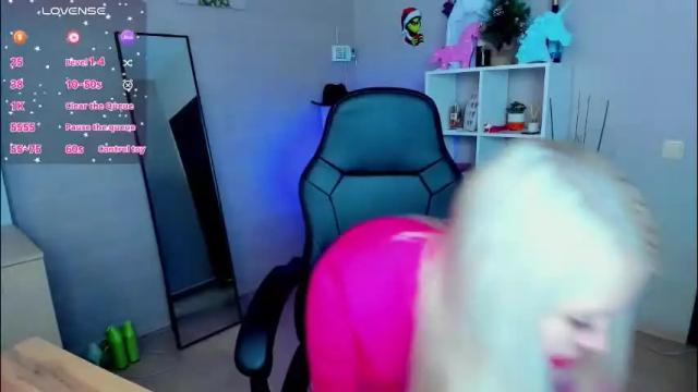 Image 3 of nastasya_cute Stream on Chaturbate on 15 days ago