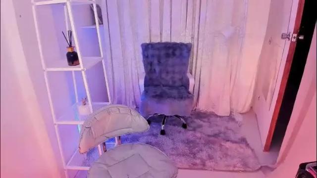Image 8 of nasty_valeria Stream on Chaturbate on 2 months ago