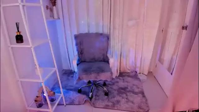 Image 3 of nasty_valeria Stream on Chaturbate on 1 month ago