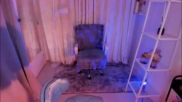 Image 8 of nasty_valeria Stream on Chaturbate on 1 month ago