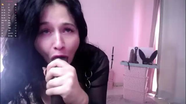 Image 2 of nastybambi_ Stream on Chaturbate on 1 month ago