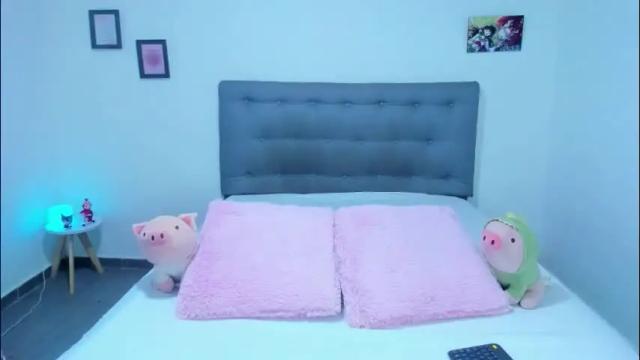 Image 2 of nata_gil19 Stream on Chaturbate on 1 month ago