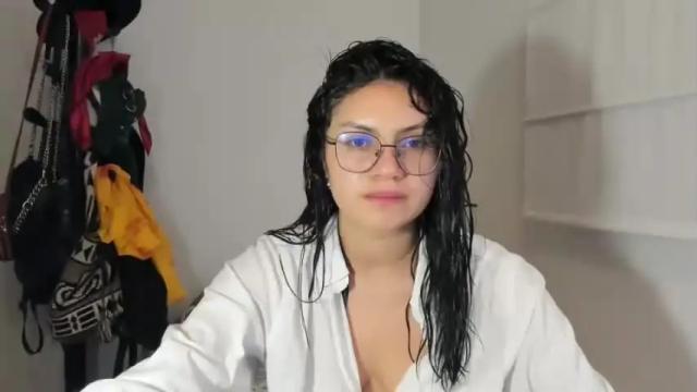 Image 2 of nata_jhonson Stream on Chaturbate on 15 months ago
