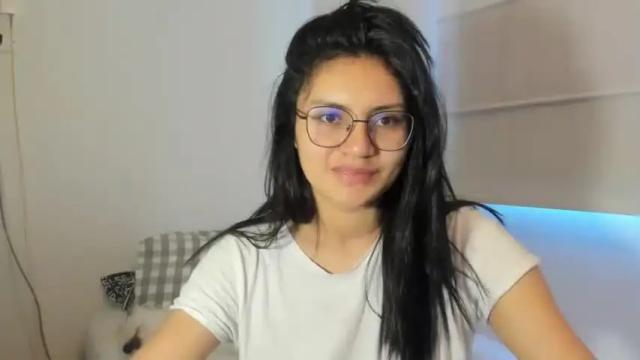 Image 2 of nata_jhonson Stream on Chaturbate on 14 months ago