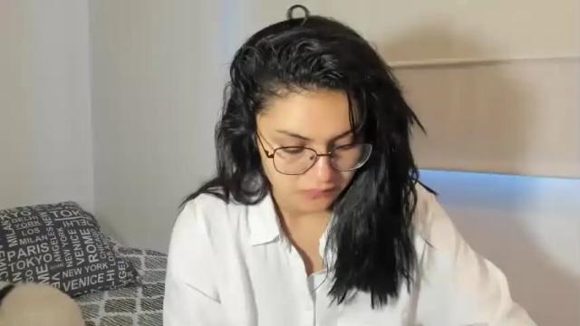 Image 2 of nata_jhonson Stream on Chaturbate on 14 months ago