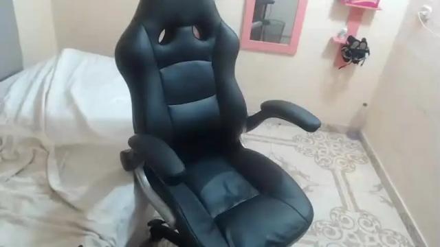 Image 3 of natachaplayhot123 Stream on Chaturbate on 18 months ago