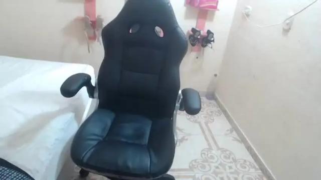 Image 11 of natachaplayhot123 Stream on Chaturbate on 17 months ago