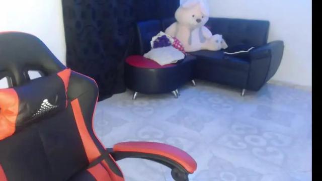 Image 2 of natachaprinss22 Stream on Chaturbate on 1 month ago