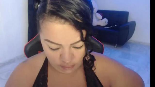 Image 12 of natachaprinss22 Stream on Chaturbate on 26 days ago