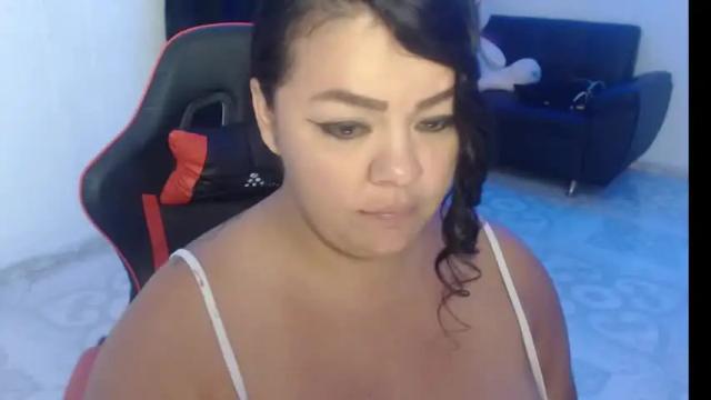 Image 4 of natachaprinss22 Stream on Chaturbate on 13 days ago