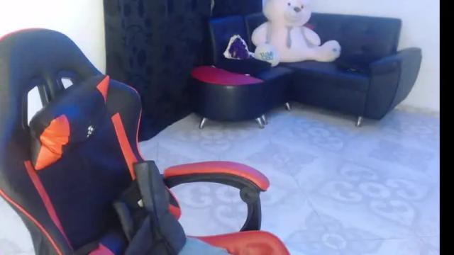 Image 3 of natachaprinss22 Stream on Chaturbate on 9 days ago
