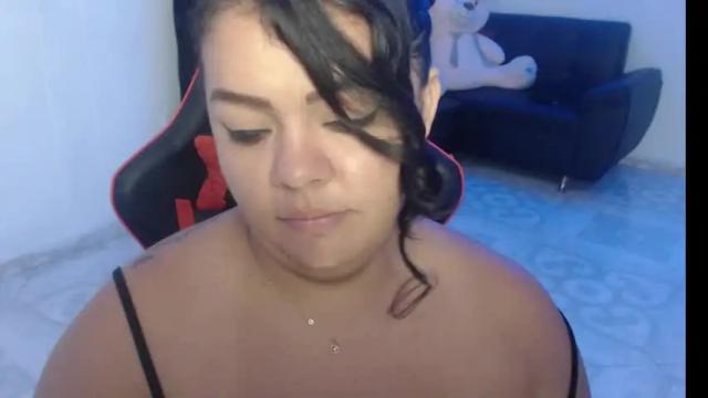 Image 6 of natachaprinss22 Stream on Chaturbate on 2 days ago