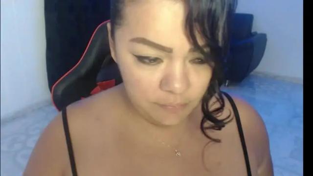Image 2 of natachaprinss22 Stream on Chaturbate on 1 month ago