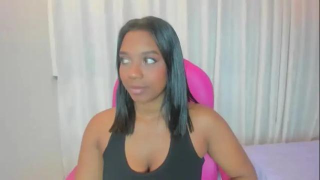 Image 10 of natali___ Stream on Chaturbate on 29 days ago