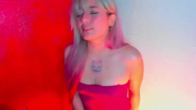 Image 11 of natalia_33 Stream on Chaturbate on 14 months ago