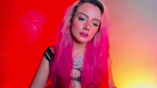 Image 3 of natalia_33 Stream on Chaturbate on 14 months ago