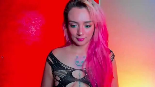 Image 4 of natalia_33 Stream on Chaturbate on 14 months ago