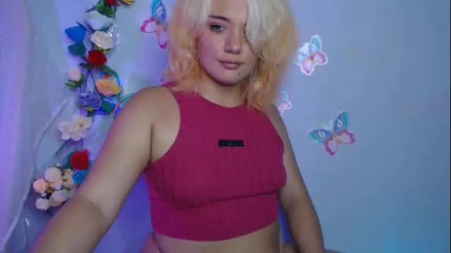 Image 4 of natalia_33 Stream on Chaturbate on 2 days ago
