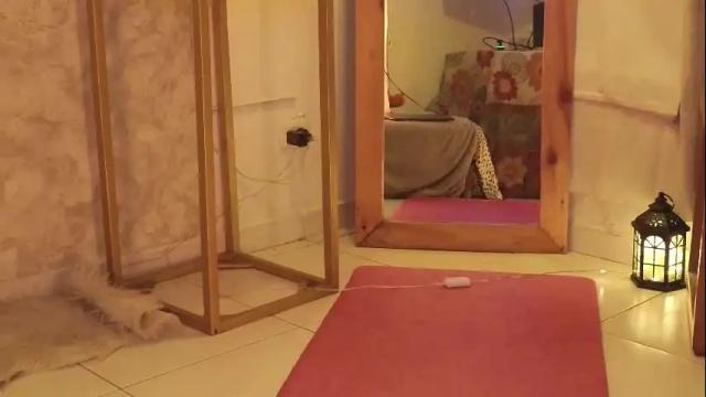 Image 3 of natalia_curlyx Stream on Chaturbate on 26 days ago