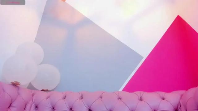 Image 6 of natalia_ferreira Stream on Chaturbate on 14 months ago