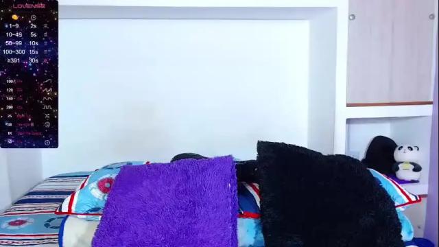 Image 3 of natalia_hornyxx Stream on Chaturbate on 1 month ago