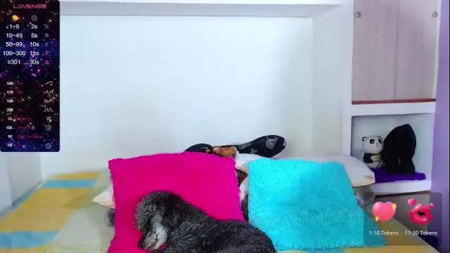 Image 4 of natalia_hornyxx Stream on Chaturbate on 1 month ago