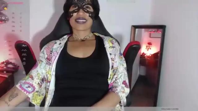 Image 10 of natalia_nylon Stream on Chaturbate on 16 months ago