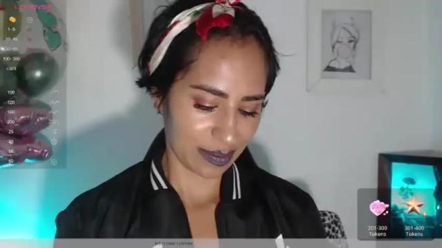 Image 11 of natalia_nylon Stream on Chaturbate on 16 months ago