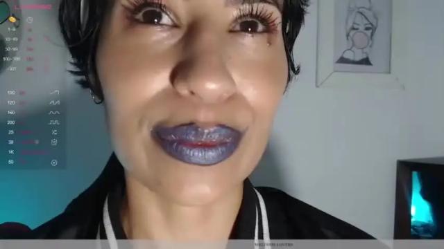 Image 4 of natalia_nylon Stream on Chaturbate on 16 months ago