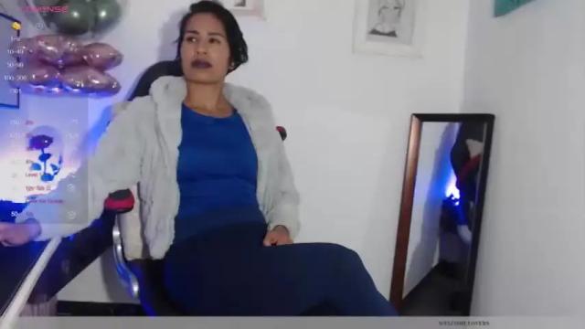 Image 6 of natalia_nylon Stream on Chaturbate on 16 months ago