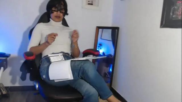 Image 6 of natalia_nylon Stream on Chaturbate on 19 months ago