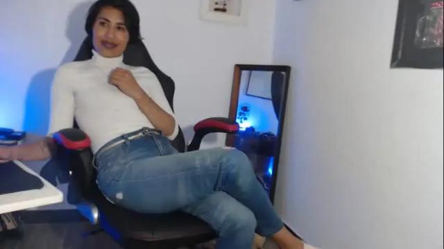 Image 8 of natalia_nylon Stream on Chaturbate on 19 months ago