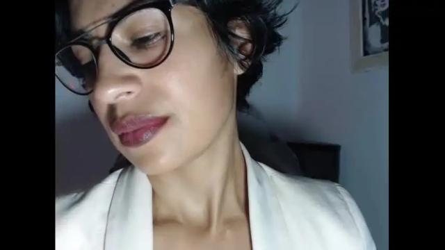 Image 10 of natalia_nylon Stream on Chaturbate on 14 months ago