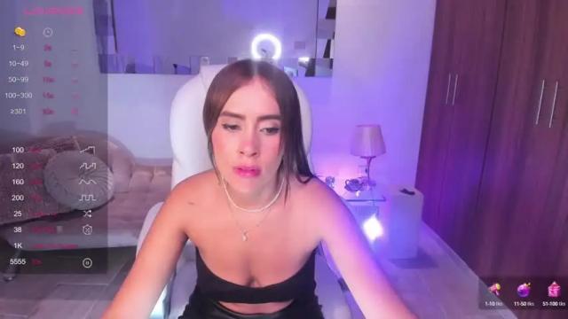 Image 6 of nataliaa_leon Stream on Chaturbate on 13 months ago