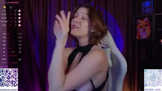 Image 10 of nataliagonharova Stream on Chaturbate on 15 months ago
