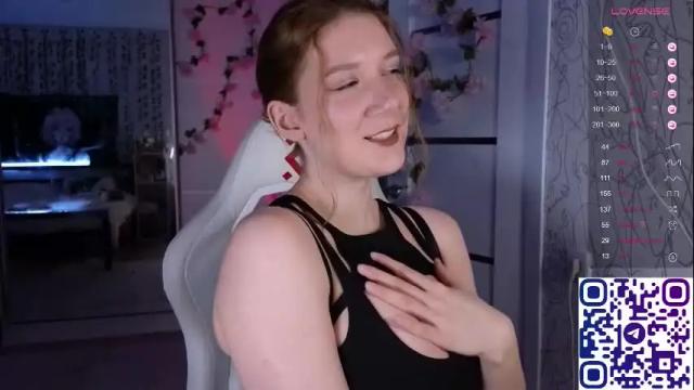 Image 2 of nataliagonharova Stream on Chaturbate on 5 months ago