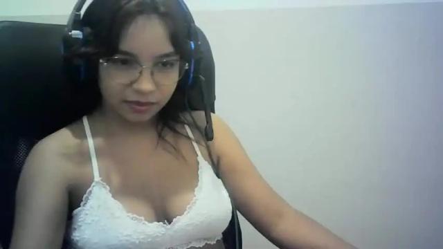 Image 3 of nataliajimenez13 Stream on Chaturbate on 19 months ago