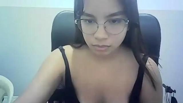 Image 10 of nataliajimenez13 Stream on Chaturbate on 19 months ago