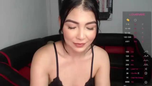 Image 11 of nataliaqueenve Stream on Chaturbate on 17 months ago