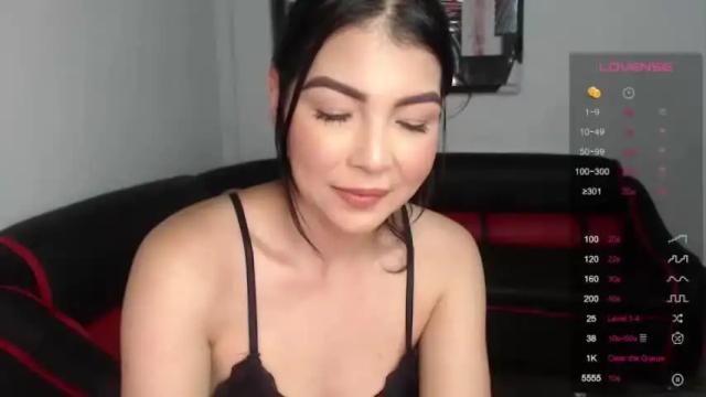Image 7 of nataliaqueenve Stream on Chaturbate on 17 months ago
