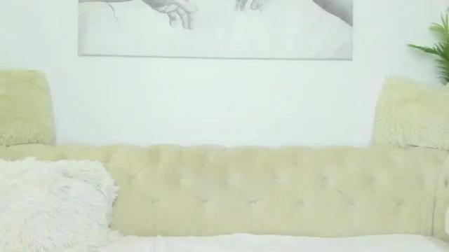 Image 7 of nataliareina Stream on Chaturbate on 18 months ago