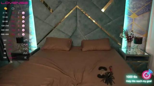 Image 8 of natalicharm Stream on Chaturbate on 24 months ago