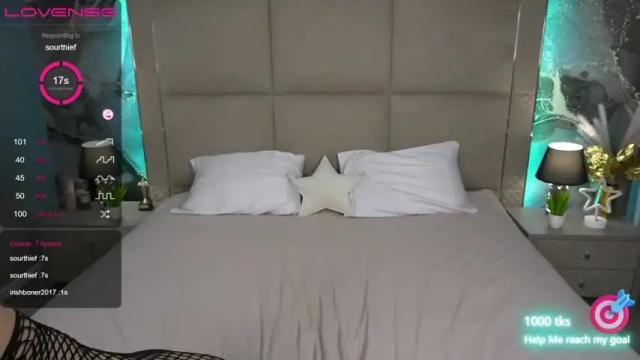 Image 12 of natalicharm Stream on Chaturbate on 19 months ago