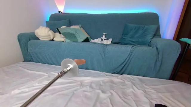 Image 11 of natalie10g Stream on Chaturbate on 25 days ago