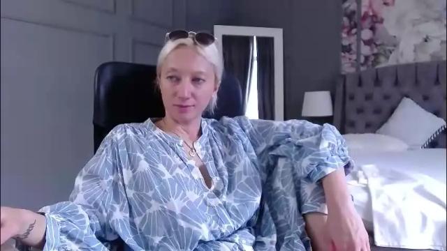 Thumbnail 3, natalie_bitton's Stream at Chaturbate, 1 month ago